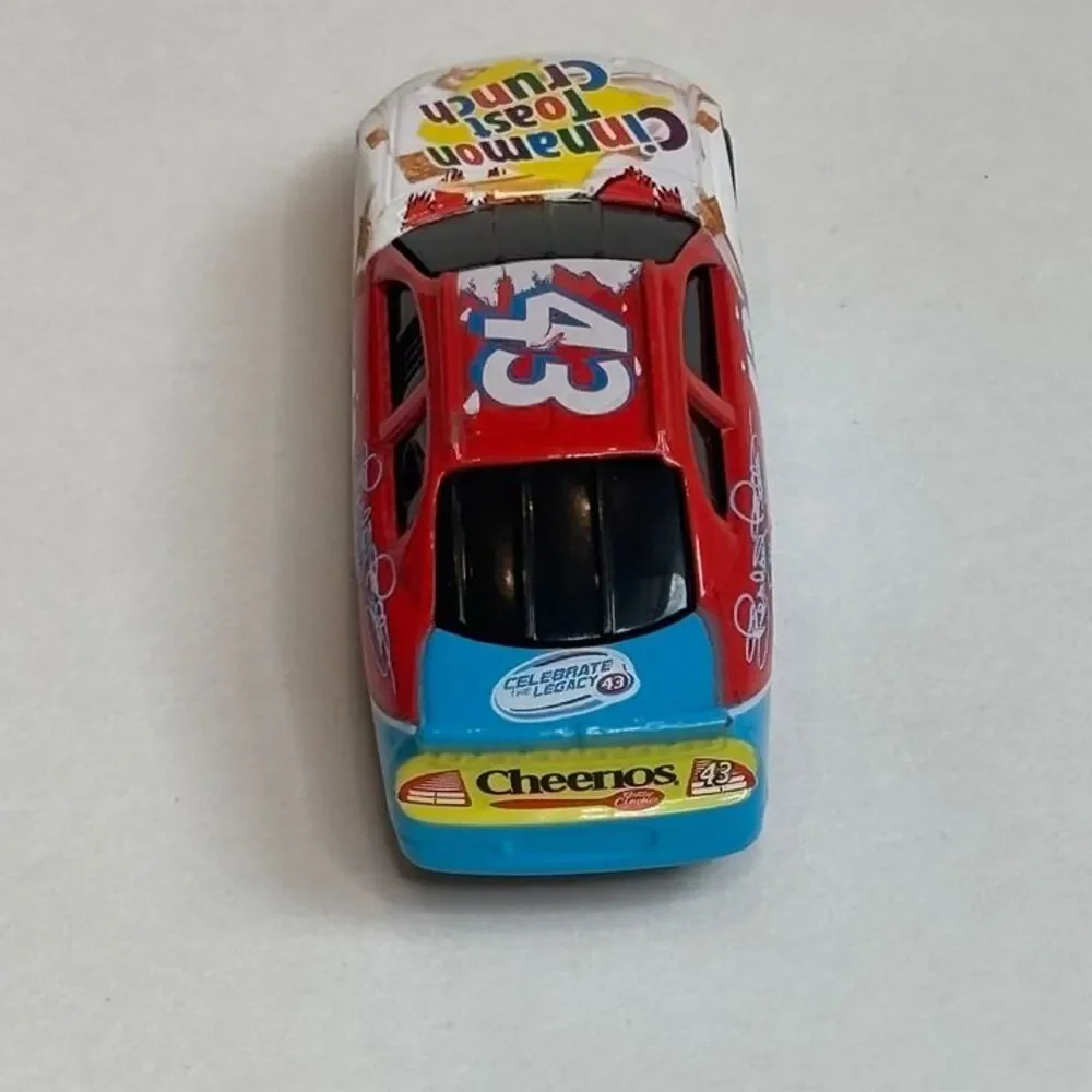 LOOSE Bobby Labonte #43 Cinnamon Toast Crunch Dodge Charger (1:64) Diecast